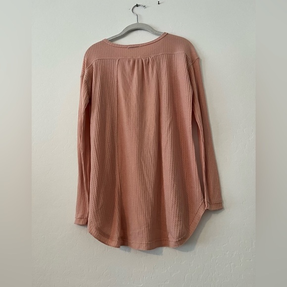 Sweet Romeo Top - Picture 2 of 6